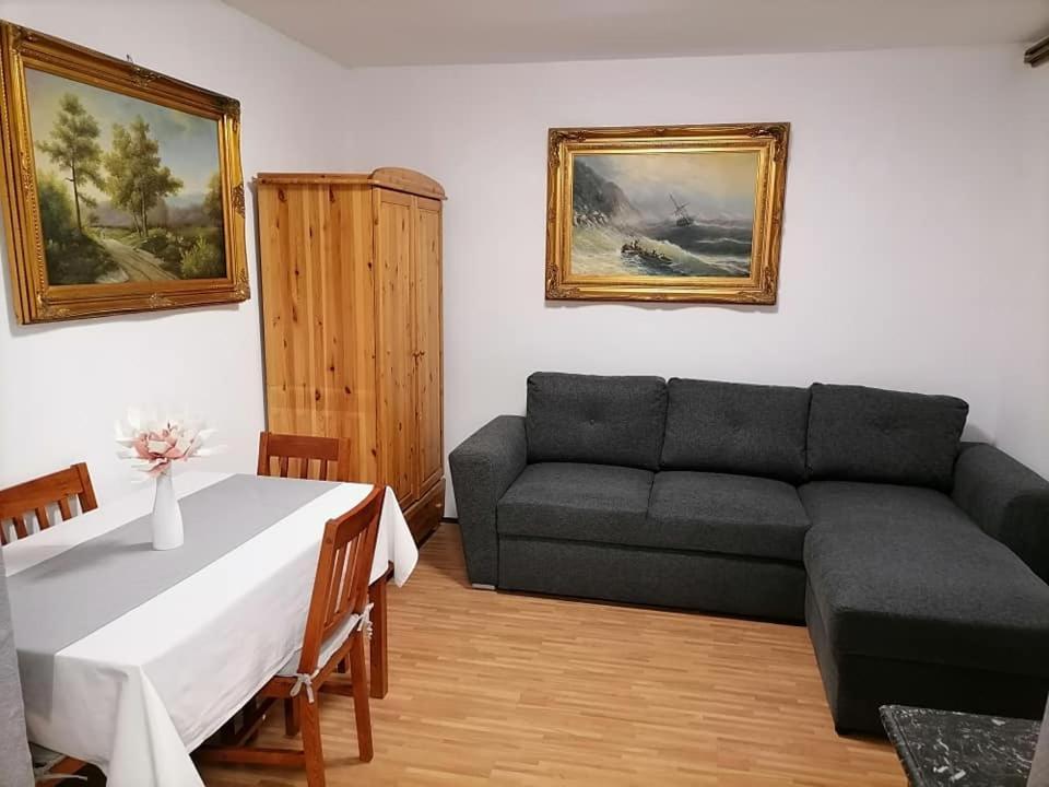 Apartmani Marina بوريتش المظهر الخارجي الصورة